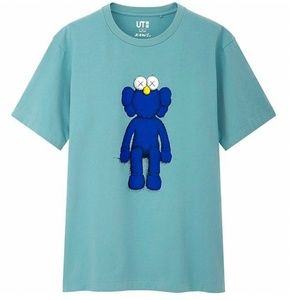 KAWS X UNIQLO BLUE BFF SIZE XL